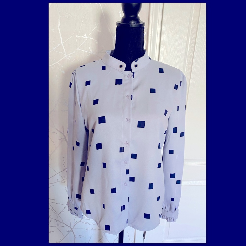 Pretty Banded Collar Blouse💙